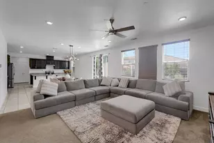 258 Columbus Dr, Manteca, CA 95337 - Photo 6