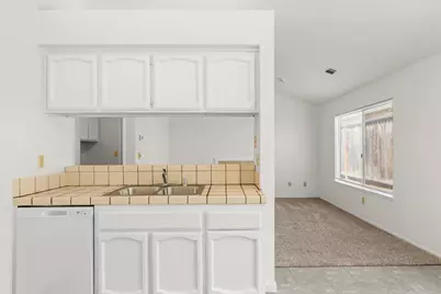 1770 Birchwood Lane, Tracy, CA 95376 - Photo 16