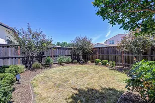 3017 Bedford Falls Way, Sacramento, CA 95818 - Photo 48