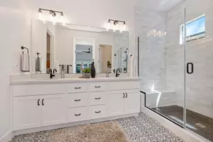 3017 Bedford Falls Way, Sacramento, CA 95818 - Photo 32