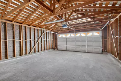 1542 Greenwood Way, Los Banos, CA 93635 - Photo 22