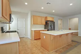 808 Fargo St, Stockton, CA 95204 - Photo 22