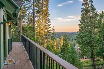 1302 Pebble Beach Way, Arnold, CA 95223 - Photo 4