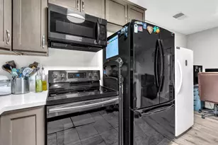 3715 Tallyho Dr, Sacramento, CA 95826 - Photo 6