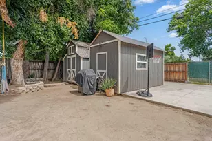 1000 Hawthorne Ave, Modesto, CA 95350 - Photo 24