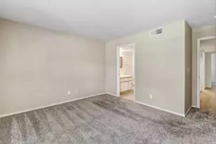 5875 Gloria Dr, Sacramento, CA 95822 - Photo 38
