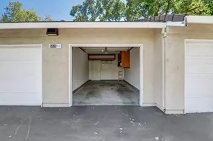 5875 Gloria Dr, Sacramento, CA 95822 - Photo 52