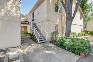 5875 Gloria Dr, Sacramento, CA 95822 - Photo 6