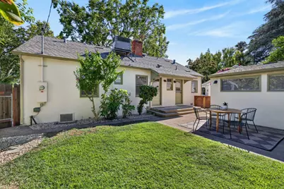 929 Swanston Dr, Sacramento, CA 95818 - Photo 52