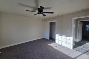 8043 Grenoble Way, Stockton, CA 95210 - Photo 8