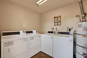 7856 Old Auburn Rd, Citrus Heights, CA 95610 - Photo 12