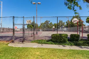 3591 Quail Lakes Dr, Stockton, CA 95207 - Photo 26