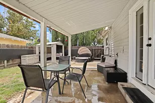 1700 Chapala Way, Modesto, CA 95355 - Photo 34