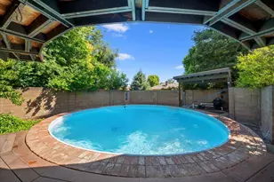 7171 Westmoreland Way, Sacramento, CA 95831 - Photo 42