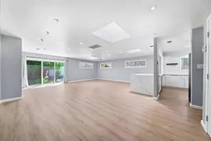 7171 Westmoreland Way, Sacramento, CA 95831 - Photo 12