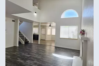 8063 Pegler Way, Sacramento, CA 95823 - Photo 4