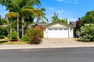 5830 Woodleigh Dr, Carmichael, CA 95608 - Photo 44