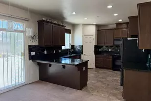 2689 E Melissa Way, Manteca, CA 95337 - Photo 4