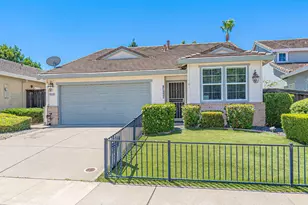 715 Deer Park Dr, Lincoln, CA 95648 - Photo 2