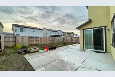 8770 Marygold Way, Elk Grove, CA 95624 - Photo 34