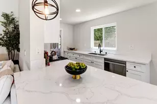 9472 Denholm Ct, Elk Grove, CA 95758 - Photo 16