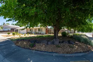 142 Penaranda Dr, Folsom, CA 95630 - Photo 4