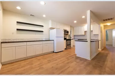 142 Penaranda Drive, Folsom, CA 95630 - Photo 6