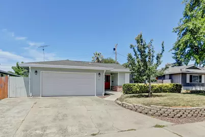 208 Baldwin Avenue, Roseville, CA 95678 - Photo 1