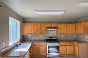 8368 McGray Way, Elk Grove, CA 95624 - Photo 2