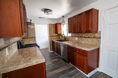 4537 Engle Road, Sacramento, CA 95821 - Photo 18