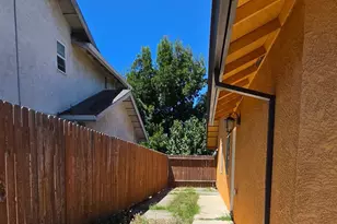 2018 Old River Ct, Stockton, CA 95206 - Photo 18