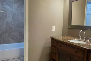 2018 Old River Ct, Stockton, CA 95206 - Photo 8