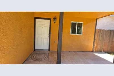 2018 Old River Court, Stockton, CA 95206 - Photo 4