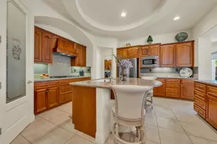 8610 San Lucas Cir, Roseville, CA 95747 - Photo 22
