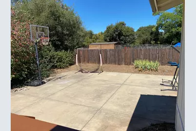 3940 Los Santos Drive, Cameron Park, CA 95682 - Photo 12