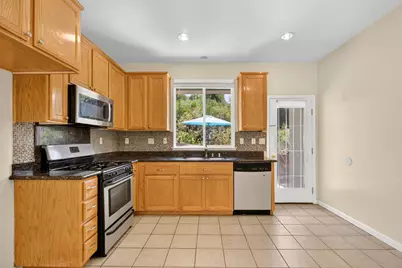 224 Appian Village Drive, El Sobrante, CA 94803 - Photo 12
