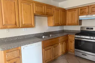 7500 Williwaw Ln, Sacramento, CA 95828 - Photo 2