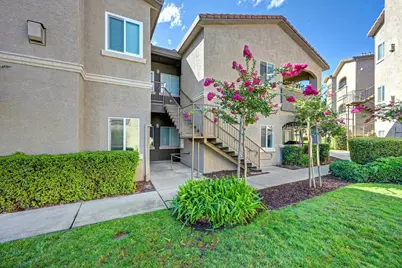 10001 Woodcreek Oaks Boulevard #1811, Roseville, CA 95747 - Photo 4