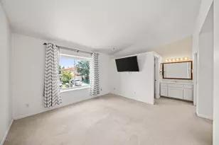 950 Rancho Roble Way, Sacramento, CA 95834 - Photo 36