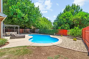 950 Rancho Roble Way, Sacramento, CA 95834 - Photo 46