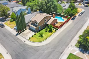 950 Rancho Roble Way, Sacramento, CA 95834 - Photo 2