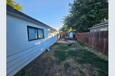 469 Orlando Lane, Lathrop, CA 95330 - Photo 16