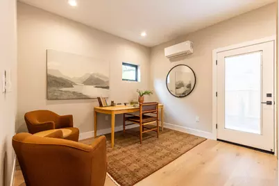 2611 26th Street, Sacramento, CA 95818 - Photo 28