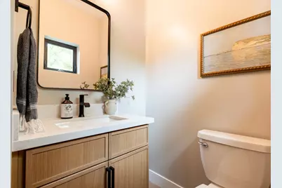 2611 26th Street, Sacramento, CA 95818 - Photo 20