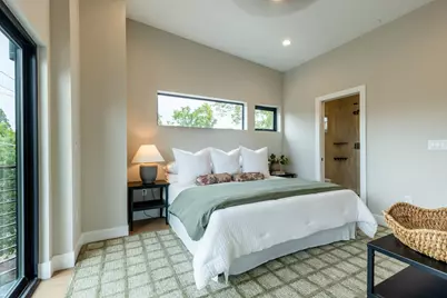2611 26th Street, Sacramento, CA 95818 - Photo 40