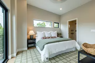 2611 26th St, Sacramento, CA 95818 - Photo 40