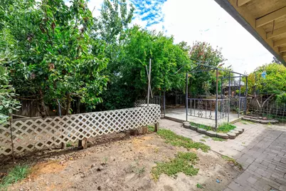 1613 Mable Avenue, Modesto, CA 95355 - Photo 72