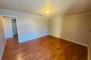5225 Gordon Dr, Sacramento, CA 95824 - Photo 4