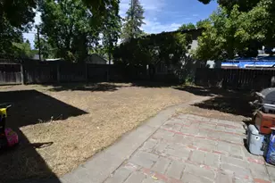 132 Hackberry Ave, Modesto, CA 95354 - Photo 6