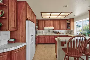 2175 Grove Way, Castro Valley, CA 94546 - Photo 10